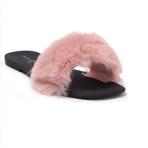Chinese Laundry Midnight Faux Fur Pink Slide Sandal Size 8